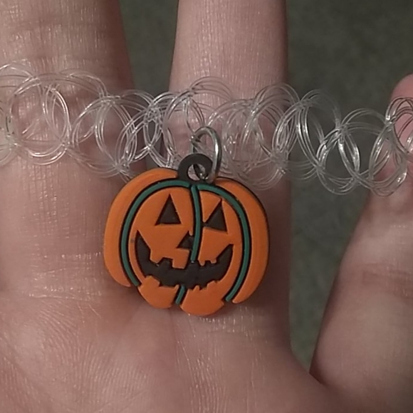 Halloween choker - Picture 2 of 2